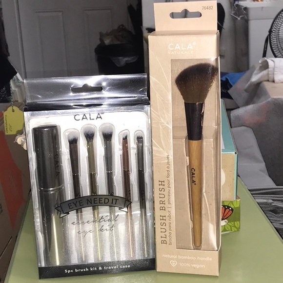 Cala Makeup Brushes/New In Unopened Boxes. - Picture 3 of 3